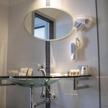 Kore Hotel 4*