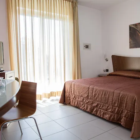 Kore 4* Villaggio Mosè
